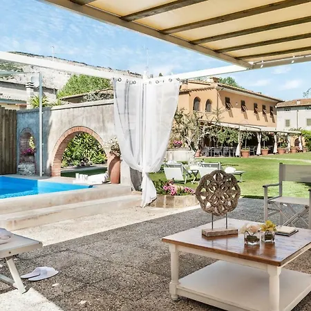 Feriested Giardino Della Pieve Relais- Adult Only Cascina